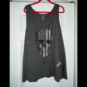 Gray tank with skull